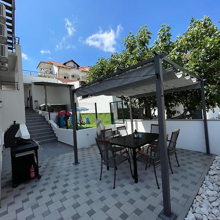 Delux Apartment Eva Traù Esterno foto